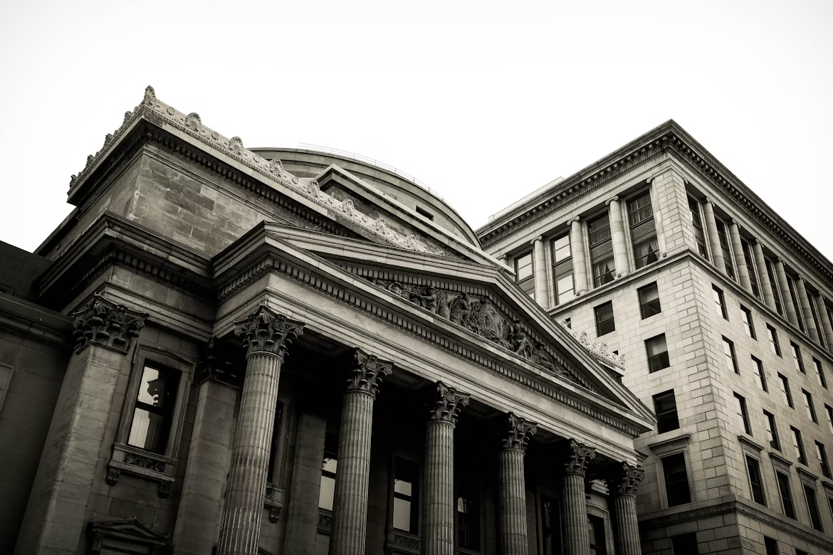 Federal Reserve Under Siege