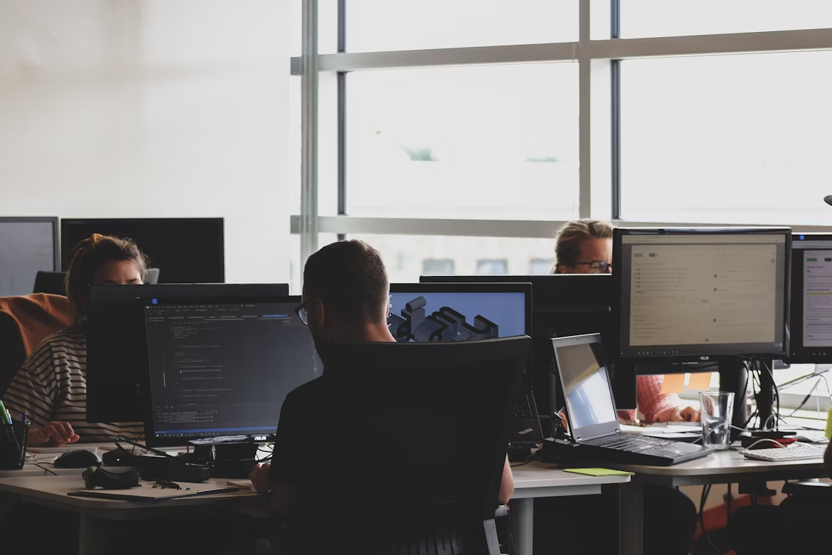 Meta Poaching Top AI Talent with Top Salary