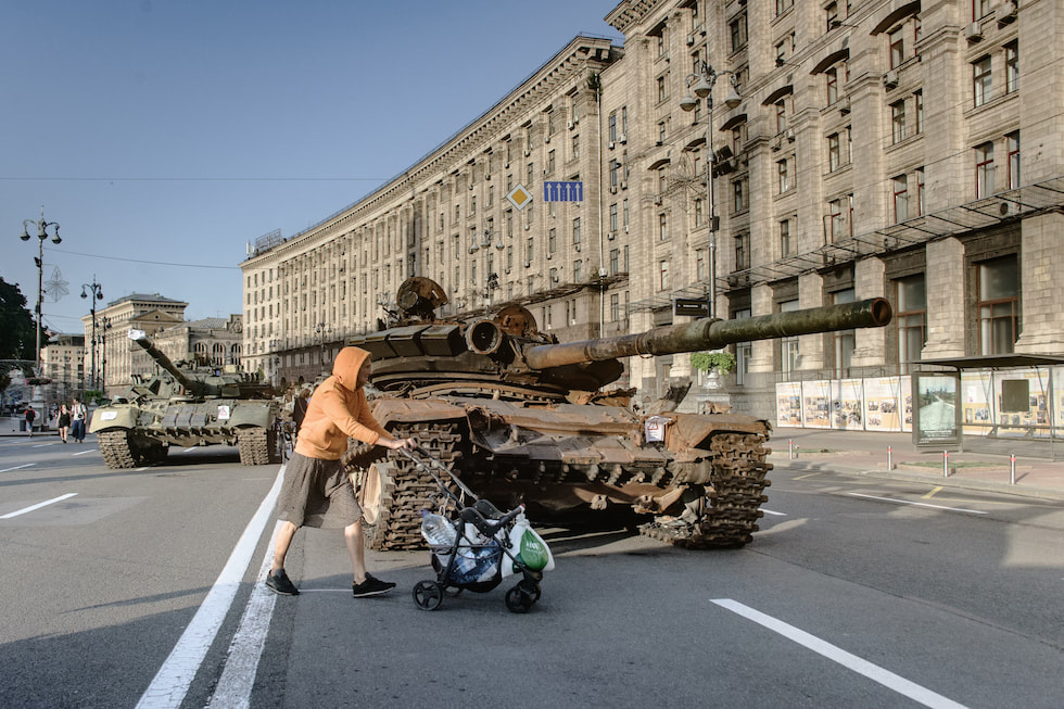 Trump Teases the End of Ukraine War